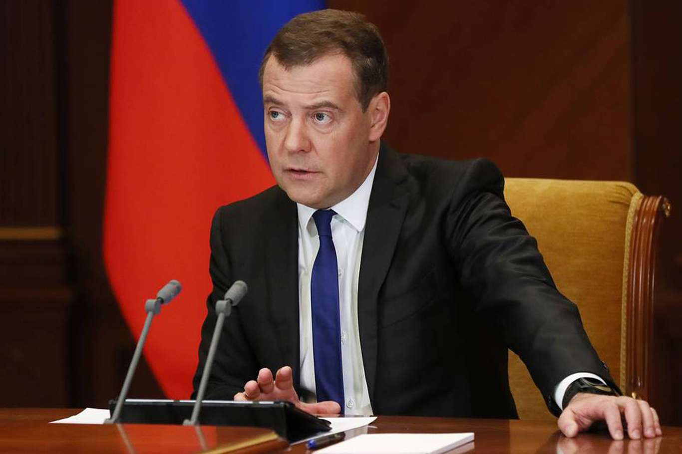 Medvedev: Gerekirse stratejik nükleer silahlar kullanılabilir